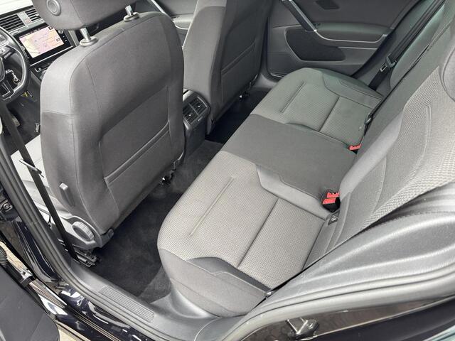 Volkswagen Golf 1.0 TSI Comfortline Business | Navi | Carplay | Adaptive Cruise