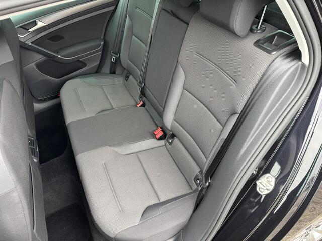 Volkswagen Golf 1.0 TSI Comfortline Business | Navi | Carplay | Adaptive Cruise