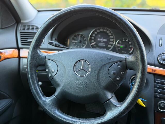 Mercedes-Benz E-Klasse 240 Automaat - zeer nette staat 