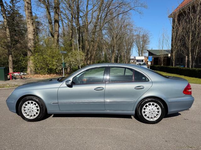 Mercedes-Benz E-Klasse 240 Automaat - zeer nette staat 