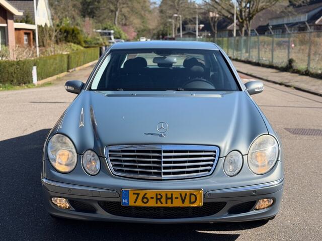 Mercedes-Benz E-Klasse 240 Automaat - zeer nette staat 