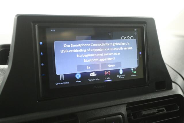 Peugeot Partner 1.5 BlueHDi 102PK | Airco | Cruise | Camera | Carplay | Trekhaak | Parkeersens.