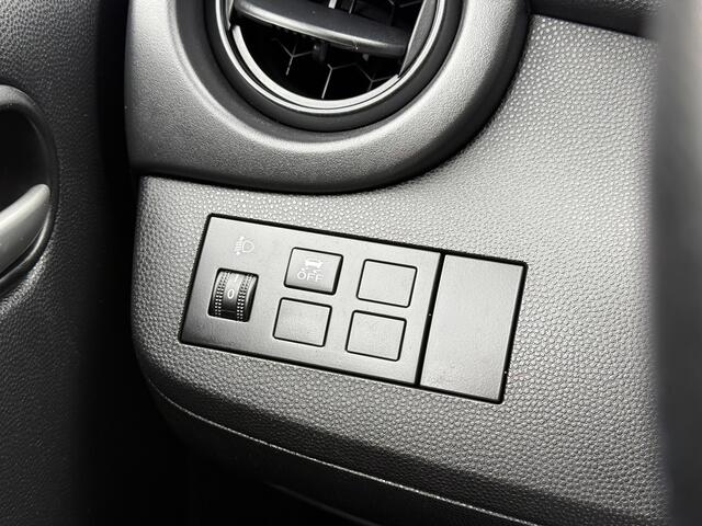 Mazda 2 1.3 Silver Edition 1e EIG / NAVI / AIRCO / PDC