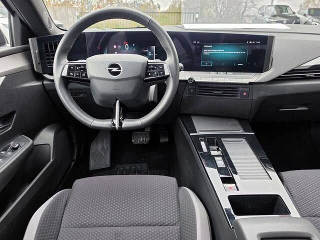 Opel Astra Sports Tourer Edition - 1.2 Benzine - Automaat - 130PK