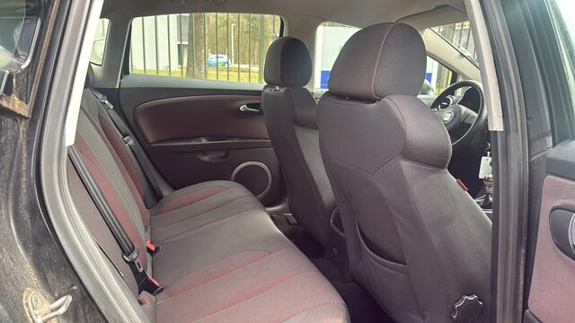 Seat Leon 2.0 TFSI Sport-up 240PK+ XENON/PDC/CRUISE