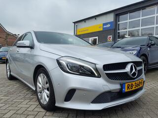 MERCEDES-BENZ A-KLASSE 180 Business Solution - Navigatie - Trekhaak