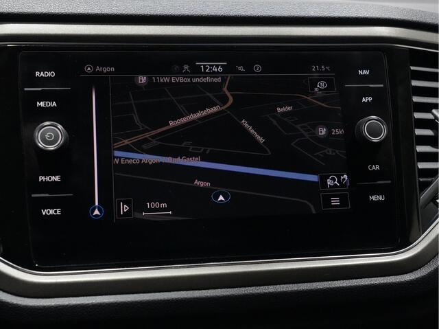 Volkswagen T-ROC 1.0 TSI Style | Trekhaak | Navigatie | ACC | 17 | PDC 163