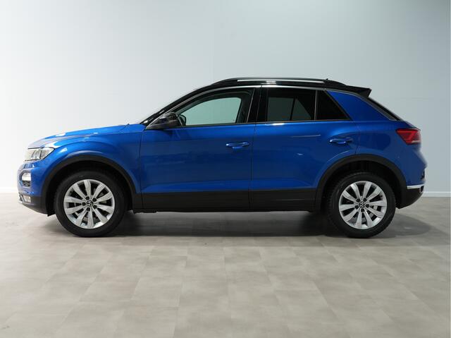 Volkswagen T-ROC 1.0 TSI Style | Trekhaak | Navigatie | ACC | 17 | PDC 163
