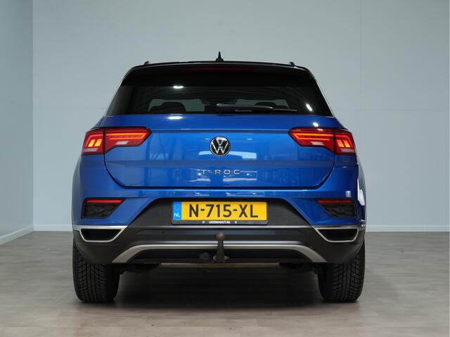 Volkswagen T-ROC 1.0 TSI Style | Trekhaak | Navigatie | ACC | 17 | PDC 163