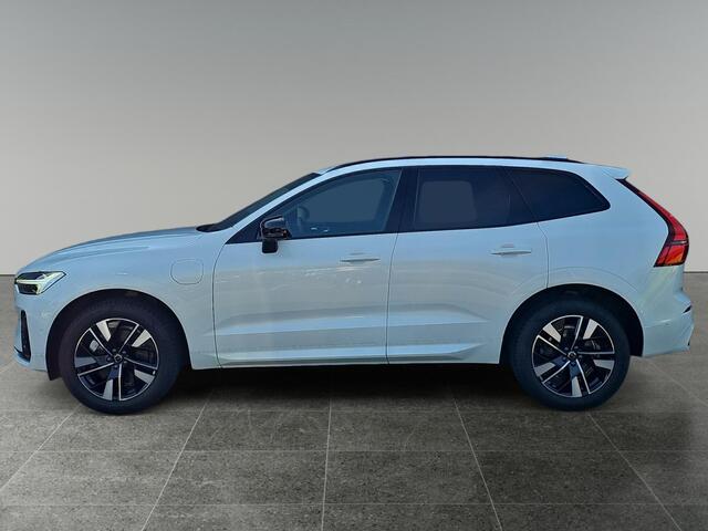 Volvo XC60 2.0 T6 Plug-in hybrid AWD Plus Dark | Panoramadak | 360 camera | Headup display | Harman/Kardon |
