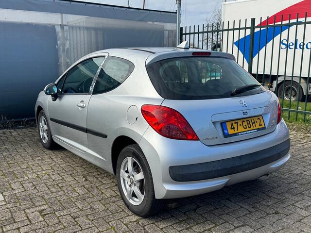 Peugeot 207 1.4 Color-line - Airco - Cruise - 3 mnd APK