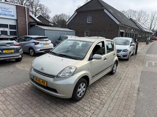 DAIHATSU SIRION 2 1.0-12V Trend