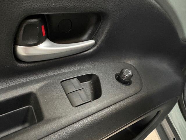 Toyota Aygo 1.0 VVT-I Pulse Bi-Tone ECC LM18 Camera NL NAP Cruise Apple Android