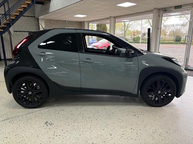 Toyota Aygo 1.0 VVT-I Pulse Bi-Tone ECC LM18 Camera NL NAP Cruise Apple Android
