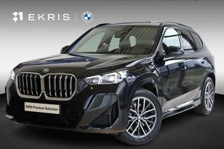 BMW X1 xDrive25e M Sportpakket | Elektrische Trekhaak | Panoramadak | Comfort-access | Driving Assistant Plus | Head-Up | Stoelverwarming voor