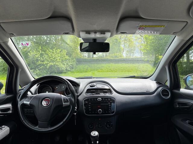 Fiat Punto Evo 1.2 / AIRCO / NW DISTRIBUTIERIEM / RIJDT GOED