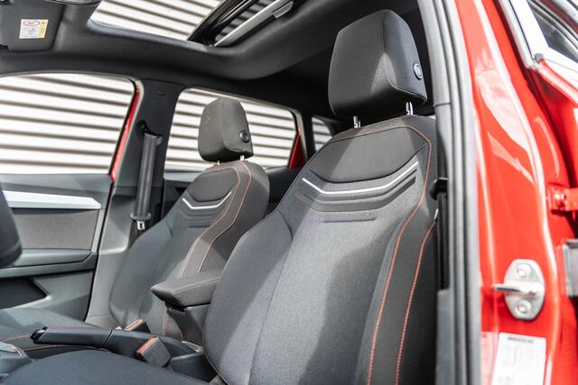 Seat Ibiza FR 1.5 TSI Sport Black Ed. VIRTUALLEDPANOLANECAMERACRUISEKEYLESS