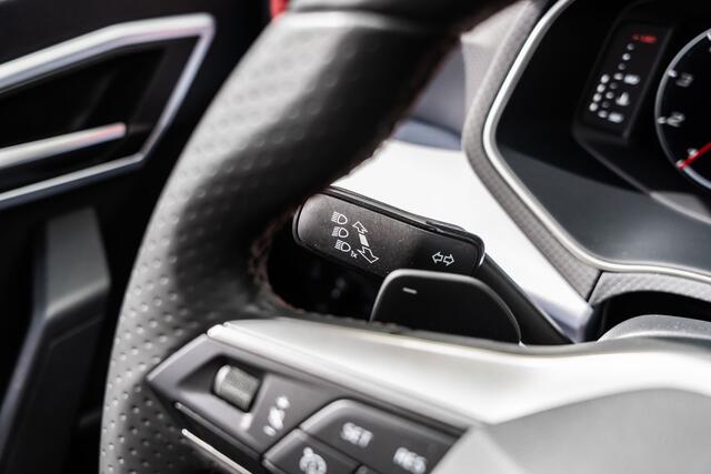 Seat Ibiza FR 1.5 TSI Sport Black Ed. VIRTUALLEDPANOLANECAMERACRUISEKEYLESS