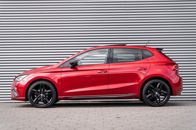 Seat Ibiza FR 1.5 TSI Sport Black Ed. VIRTUALLEDPANOLANECAMERACRUISEKEYLESS