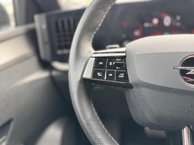 Opel Astra 1.2 Turbo GS Geheel rijklaar  Incl. 12 M garantie | 1e eigenaar | Stoel en stuurverwarming | Camera | Carplay draadloos | Full LED | 17 black LM