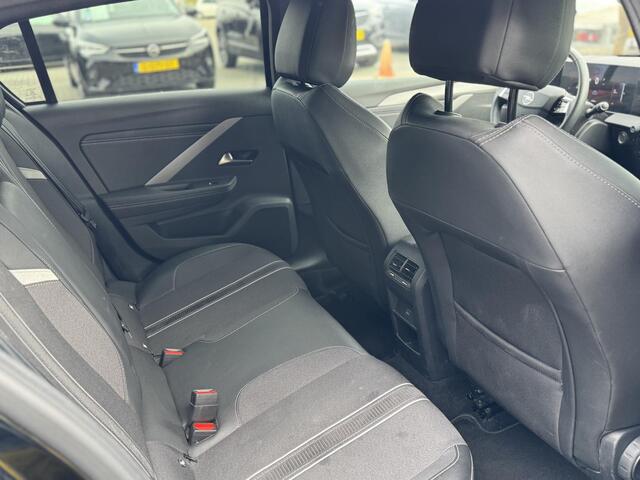 Opel Astra 1.2 Turbo GS Geheel rijklaar  Incl. 12 M garantie | 1e eigenaar | Stoel en stuurverwarming | Camera | Carplay draadloos | Full LED | 17 black LM