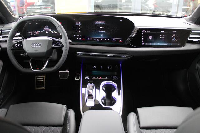 Audi A6 Avant 2.0 e-Hybrid Quattro S-Line | Achteras besturing | Alcantara/Leder | Zwenkbare Trekhaak | 360 | 