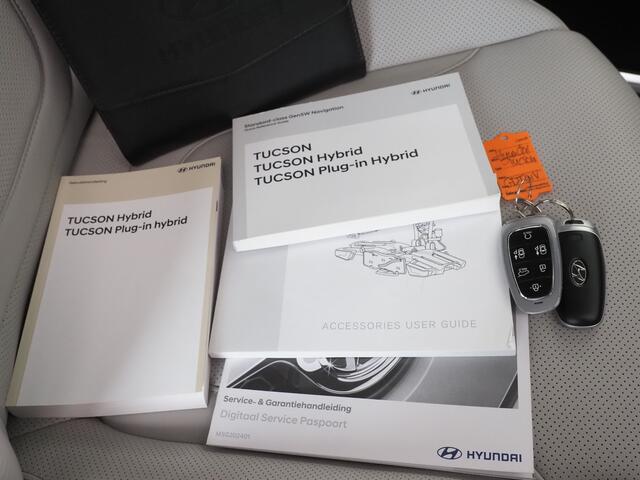 Hyundai Tucson 1.6 T-GDI PHEV Premium 4WD | Voorstoelen geventileerd en verwarmd | Stuurwiel verwarmd | 360� Camera | Dodehoekdetectie | Bestuurderstoel met g