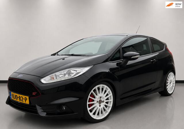 Ford Fiesta 1.6 ST2 Recaro Navigatie Camera O.Z.