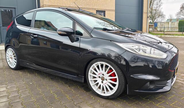 Ford Fiesta 1.6 ST2 Recaro Navigatie Camera O.Z.