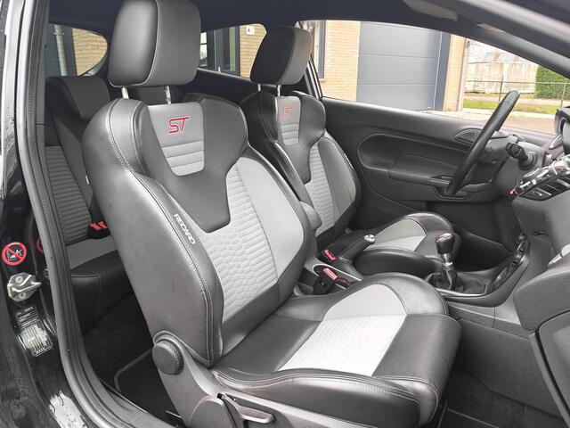 Ford Fiesta 1.6 ST2 Recaro Navigatie Camera O.Z.