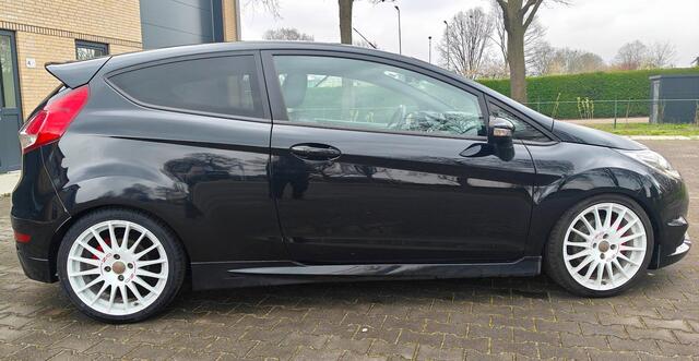 Ford Fiesta 1.6 ST2 Recaro Navigatie Camera O.Z.