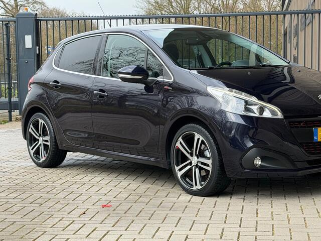 Peugeot 208 1.2 PureTech GT-line/ DEALER ONDERHOUDEN / PANO