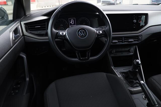 Volkswagen Polo 1.0 TSI Comfortline Business 95PK / 70kW, NL auto 1e eigenaar dealeronderhouden, 2-zone climatronic, achteruitrijcamera rear view, parkeersensore