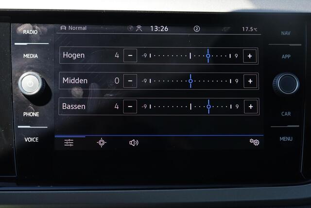 Volkswagen Polo 1.0 TSI Comfortline Business 95PK / 70kW, NL auto 1e eigenaar dealeronderhouden, 2-zone climatronic, achteruitrijcamera rear view, parkeersensore