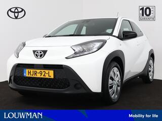 Toyota Aygo X 1.0 VVT-i MT Play | Apple CarPlay / Android Auto Navigatie | Fietsdragerbeugel | Stoelverwarming