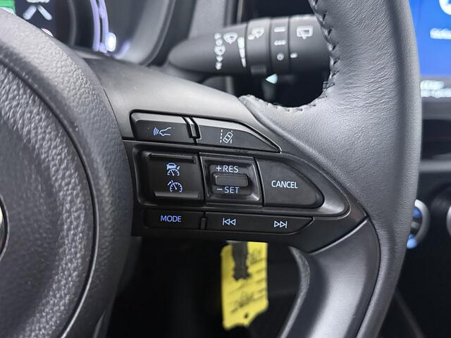 Toyota Aygo X 1.0 VVT-i MT Play | Apple CarPlay / Android Auto Navigatie | Fietsdragerbeugel | Stoelverwarming
