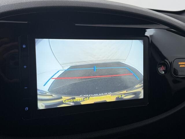 Toyota Aygo X 1.0 VVT-i MT Play | Apple CarPlay / Android Auto Navigatie | Fietsdragerbeugel | Stoelverwarming