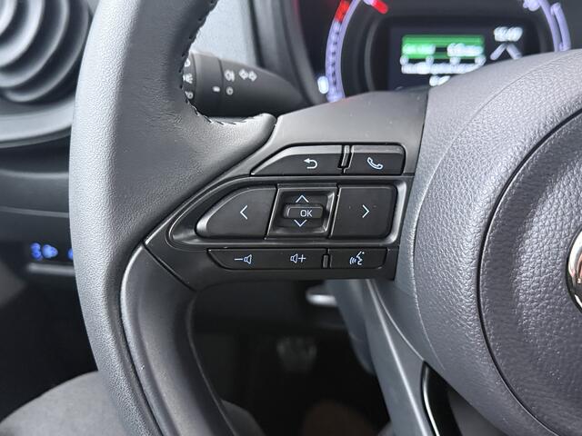 Toyota Aygo X 1.0 VVT-i MT Play | Apple CarPlay / Android Auto Navigatie | Fietsdragerbeugel | Stoelverwarming