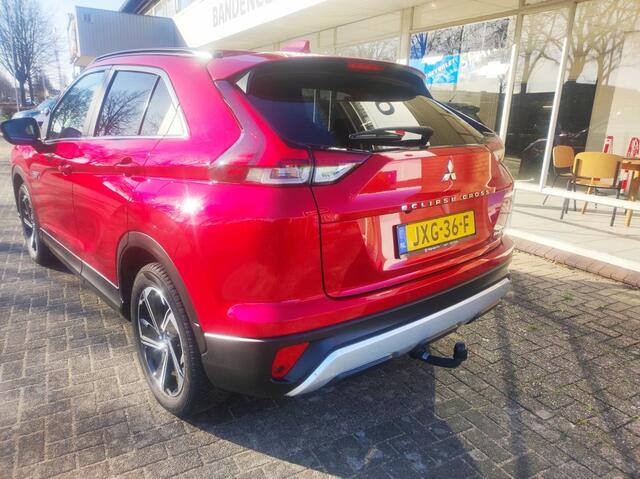 Mitsubishi Eclipse Cross 2.4 PHEV Intense+