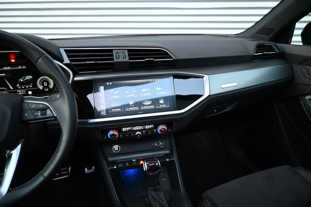 Audi Q3 Sportback 45 TFSI e S-line Sonos | Matrix | Sonos | Apple-Carplay | RSQ3 | Fabrieksgarantie 