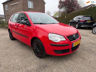 Volkswagen Polo (2002 - 2009)