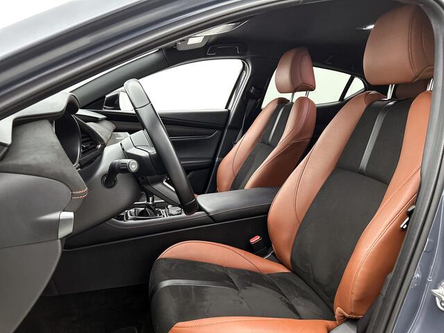 Mazda 3 2.5 e-SkyActiv-G M Hybrid 140 Nagisa | Leder | Stoelgeheugen | Dodehoekdetectie | Stoelverwarming | Camera | Apple Carplay/Android Auto |