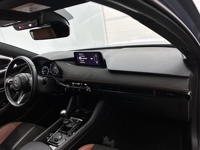 Mazda 3 2.5 e-SkyActiv-G M Hybrid 140 Nagisa | Leder | Stoelgeheugen | Dodehoekdetectie | Stoelverwarming | Camera | Apple Carplay/Android Auto |