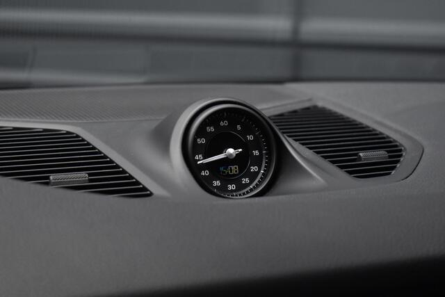 Porsche Cayenne 3.0 E-Hybrid 470pk Sport Chrono | Pano | Trekhaak | ACC | Matrix | Bose | 21'' Wielen | Orig. NL |