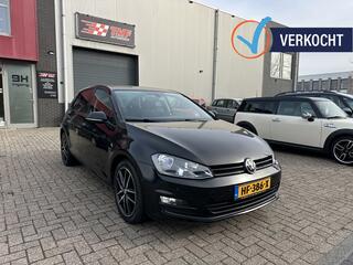 Volkswagen Golf VII