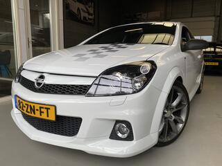 Opel Astra (2004 - 2009)