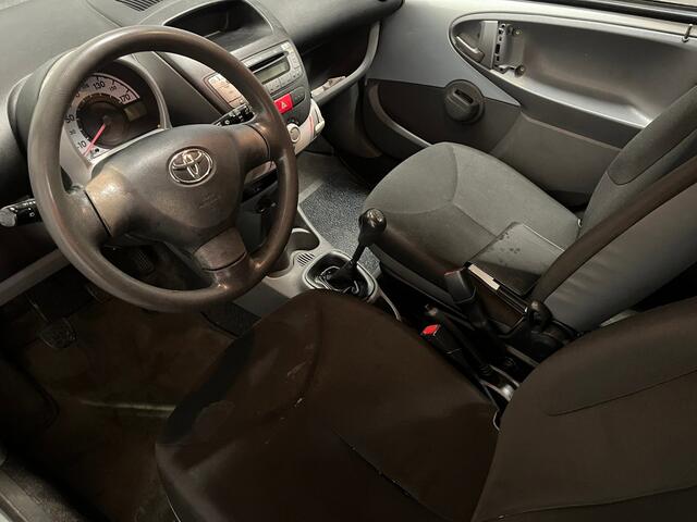 Toyota Aygo 1.0-12V + Schade - Koppeling matig