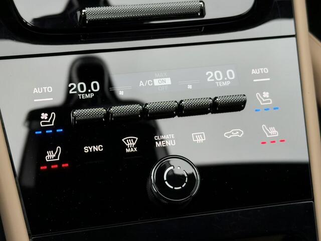 Porsche Cayenne 3.0 E-Hybrid | Plug-in/NL-Auto/1e eign./Laser LED/Pano/Luchtvering/Sportuitlaat