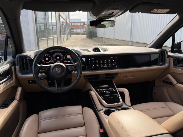Porsche Cayenne 3.0 E-Hybrid | Plug-in/NL-Auto/1e eign./Laser LED/Pano/Luchtvering/Sportuitlaat