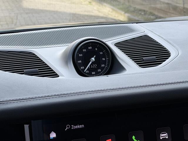 Porsche Cayenne 3.0 E-Hybrid | Plug-in/NL-Auto/1e eign./Laser LED/Pano/Luchtvering/Sportuitlaat